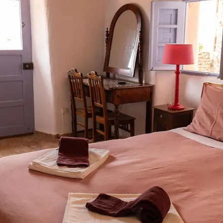 Charming Seaside Casa Rosa - Somewhere Special * ルース・デ・タビラ
