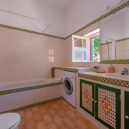 Charming Seaside Casa Rosa - Somewhere Special Villa