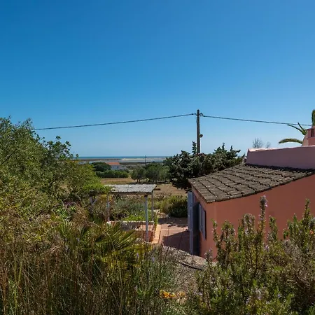 Charming Seaside Casa Rosa - Somewhere Special Villa