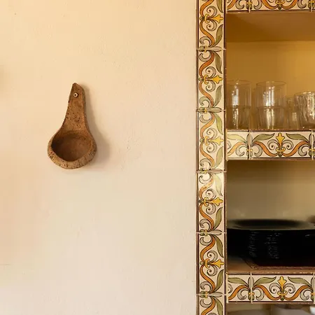 Charming Seaside Casa Rosa - Somewhere Special *